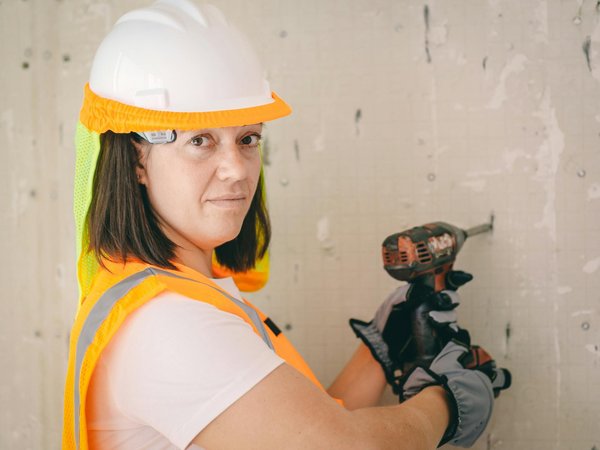 La prévention des noyades : Le rôle clé des couvertures de piscine